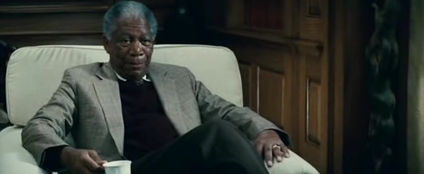 Morgan Freeman pretends to be Nelson Mandela