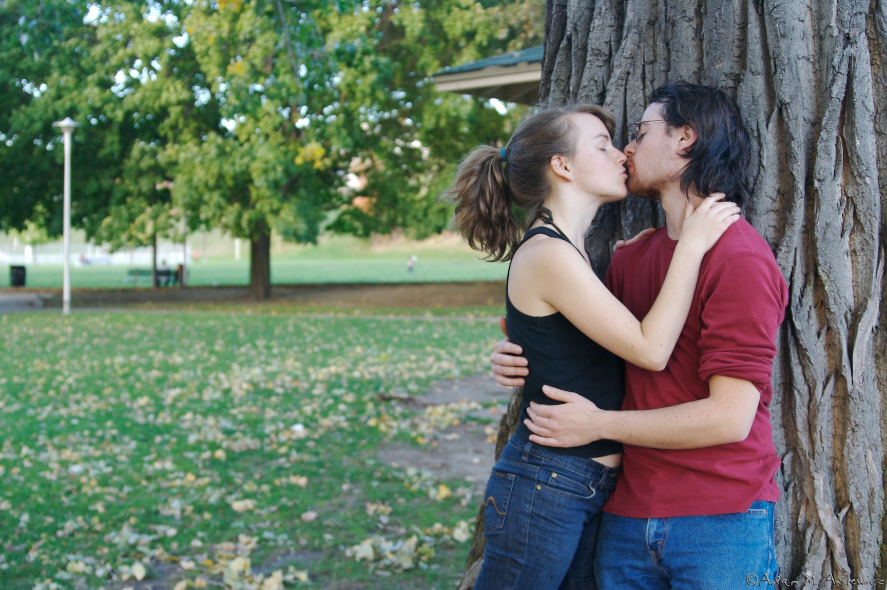 Smooching Never Had To Fight